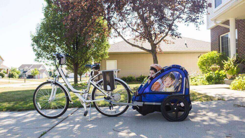 Les meilleurs porte bébé vélo avant et arrière de 2024 - Comparatif